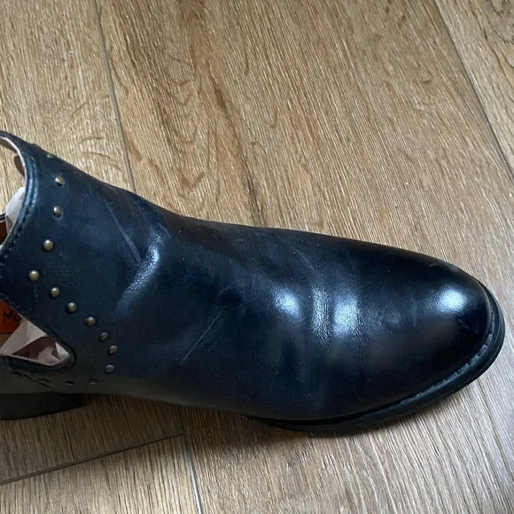 Miz Mooz Nicole Ankle Boots - Picture 6 of 14